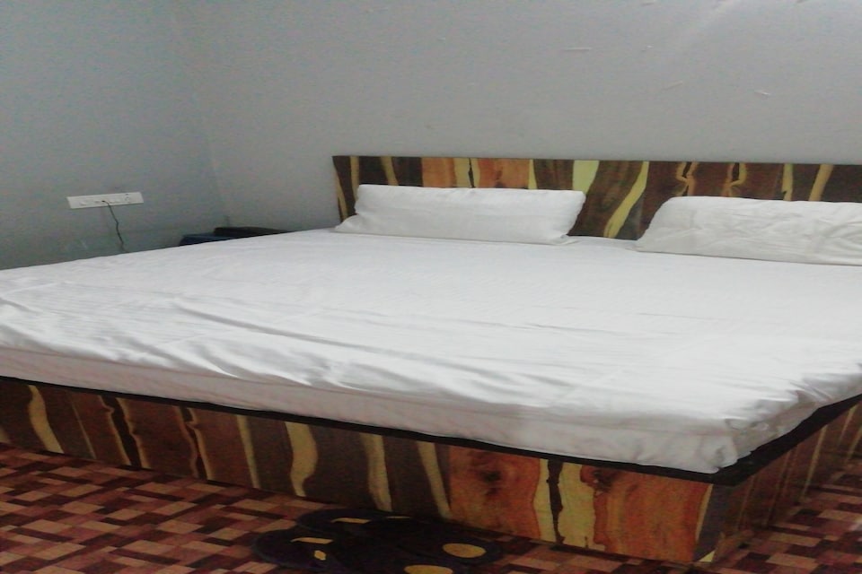 OYO 81022 Hotel Silent, Patiala, Patiala