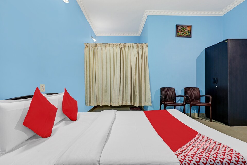 OYO Flagship 81023 Sanjay Suites, Ambattur, Chennai