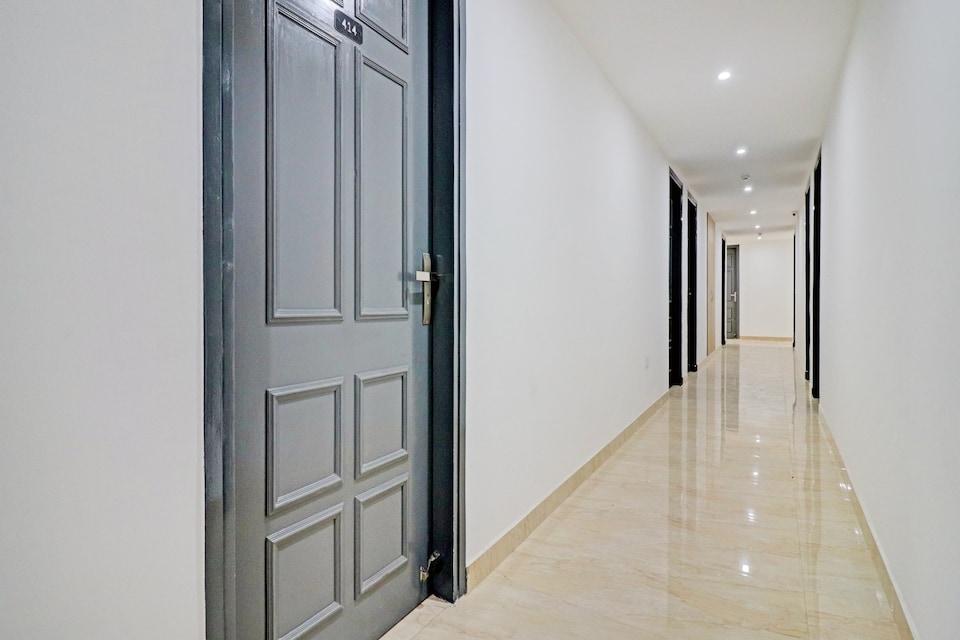  OYO  Townhouse 419 Corporate Hospitality, HUDA CENTRE 1, Gurgaon