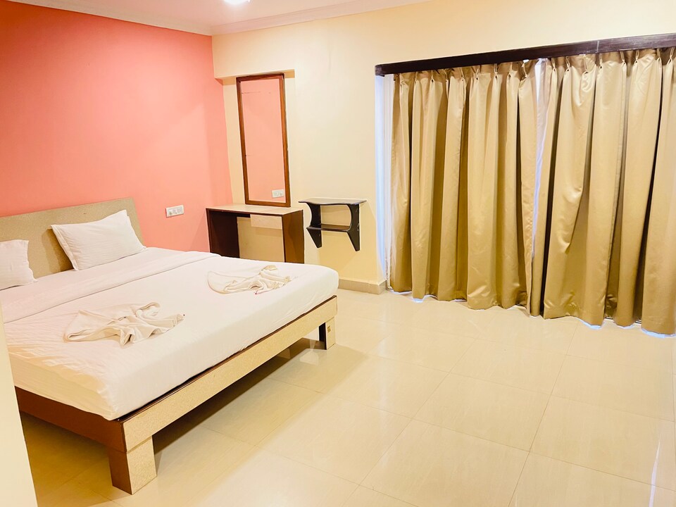 OYO 81027 Recommended Stays on Beach, Candolim Goa, Goa