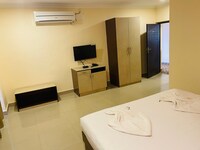OYO 81027 Recommended Stays on Beach