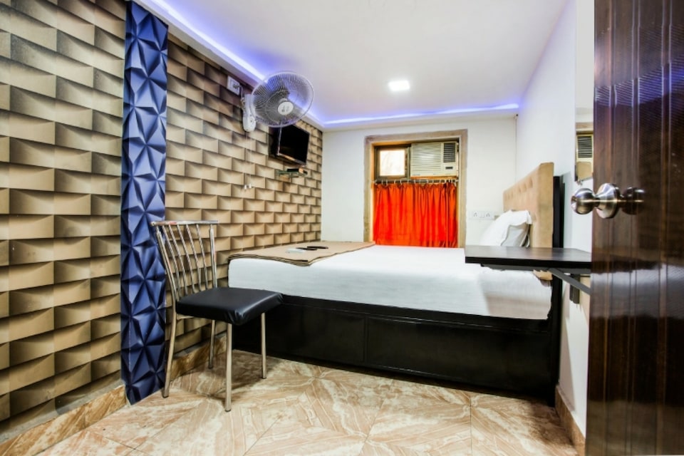 OYO 81049 Hotel Ak Residency Palace, Mumbai International Airport, Mumbai