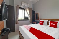 OYO 90498 Kandaga Guest House