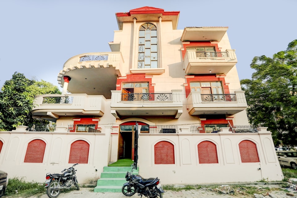 SPOT ON The Paradise Inn, Indirapuram Ghaziabad, Ghaziabad