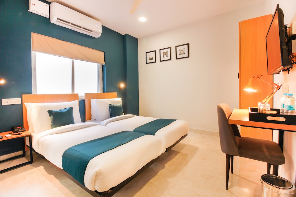 Live on HYD2414, Begumpet, Hyderabad