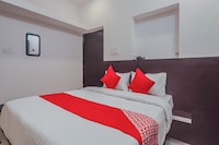 Hotel  O Sai Palace