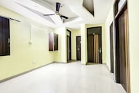 Hotel O Mona Continental