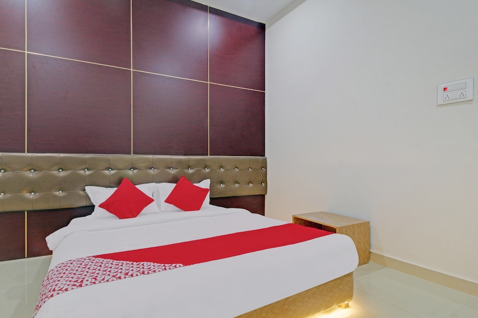 OYO 81117 Regal Residency, Shamshabad, Hyderabad