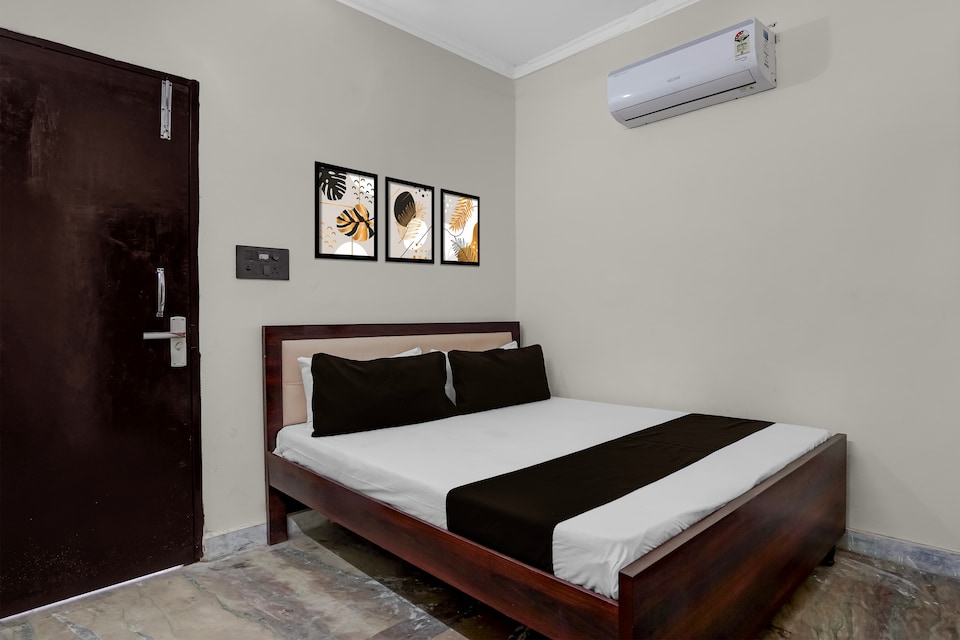 Hotel O Prince, Pitampura - Rohini Delhi, Delhi