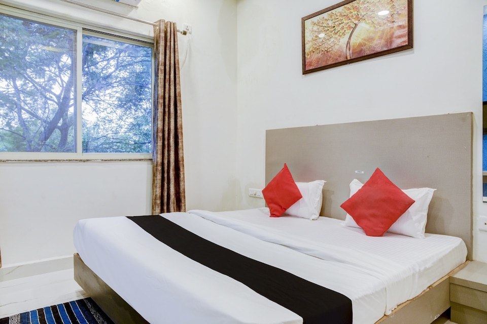 Hotel O Bine Venue, New Market Bhopal, Bhopal