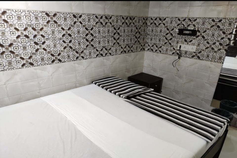 SPOT ON 81163 Hotel Kidmat Bombay, Mumbai CST-Churchgate-Colaba, Mumbai