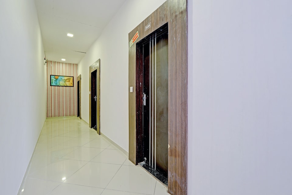 Hotel O Mahima, Sector 16 Gandhinagar, Gandhinagar