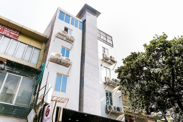 Hotel O Comfy Stay Hotels