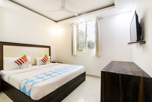 Hotel O Comfy Stay Hotels
