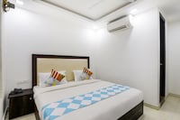 Hotel O Comfy Stay Hotels