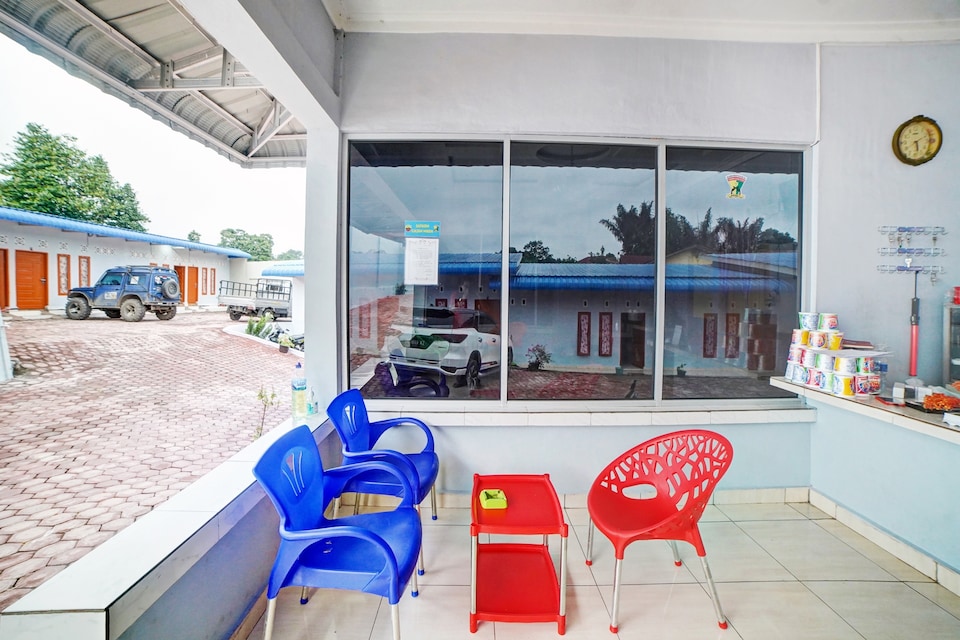 OYO 90509 Nadia Hotel, Pematang Siantar, Pematang Siantar