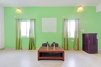 Collection O by OYO Shining Suites Near Erragadda Metro Station