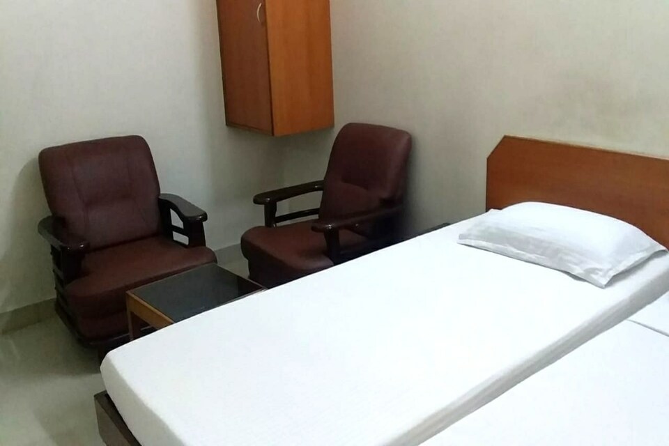 OYO Flagship 81212 Gr Residency, Reddipatti Salem-II, Salem