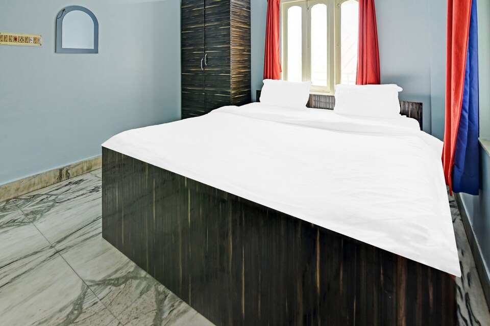 OYO 81268 Amar Raj Place, Rajarhat Kolkata, Kolkata