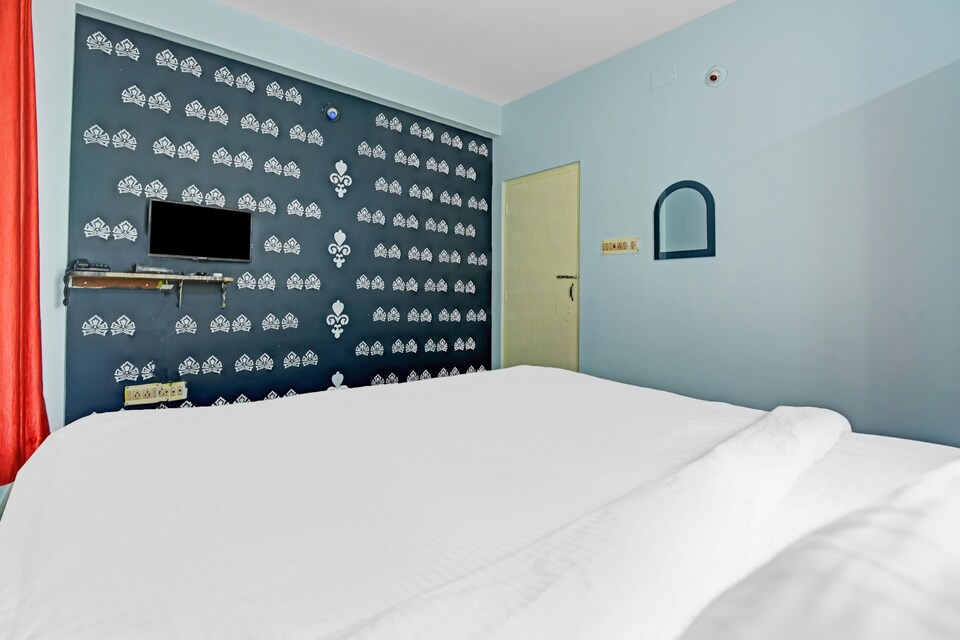 OYO 81268 Amar Raj Place, Rajarhat Kolkata, Kolkata