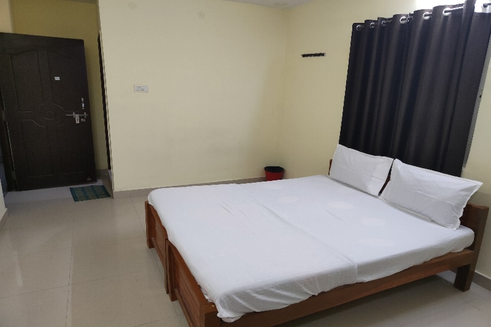 OYO Flagship 81279 La Casa, Gachibowli, Hyderabad