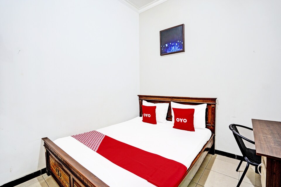 OYO Flagship 90524 Holistay Surabaya New, Tenggilis Mejoyo, Surabaya