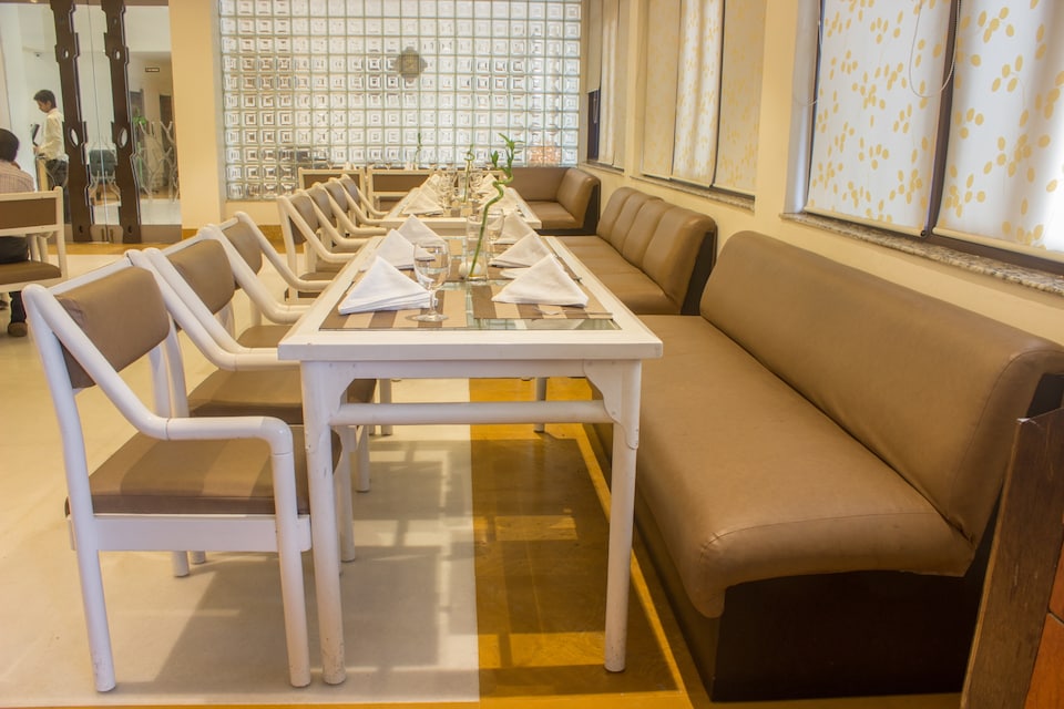 OYO 1016 Hotel Heritage Embassy, Bus Stand Nagpur, Nagpur