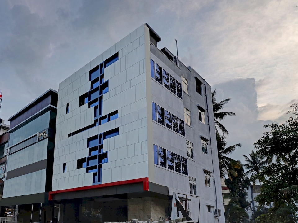 live under blr3390, JP Nagar Bangalore, Bangalore