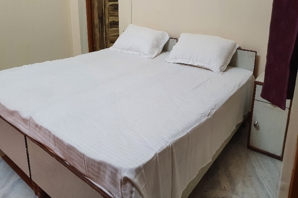 OYO 81333 Geeta Palace, Golghar, Gorakhpur