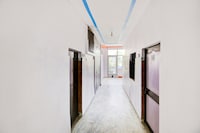 SPOT ON 81376 Relax Inn