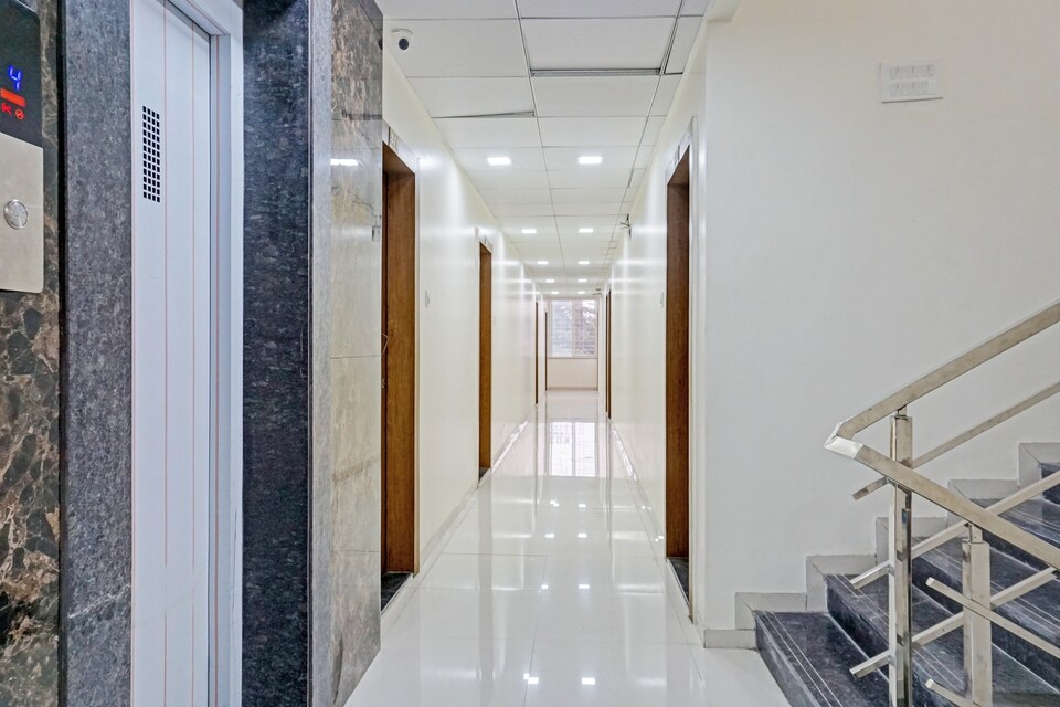 Collection O 81391 H Studios, Viman Nagar, Pune