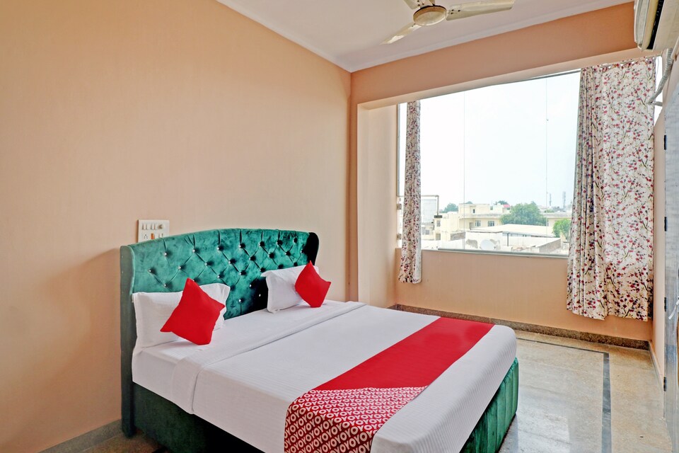 OYO New Golden Light Guest House, Sonipat, Sonipat