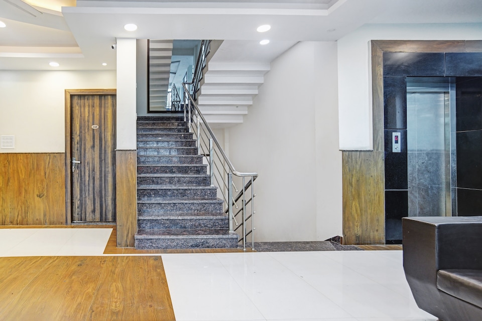 Collection O 81434 Rama Greens, Rajender Nagar, Indore