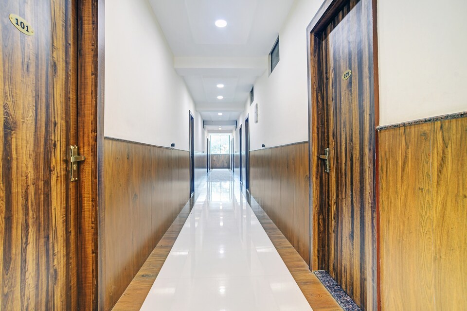 Collection O 81434 Rama Greens, Rajender Nagar, Indore