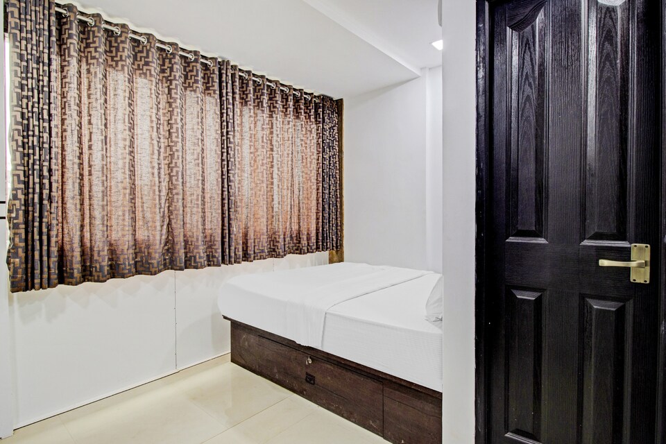 OYO Flagship 81436 Palace Lodge, Bendoorwell Mangalore, Mangalore