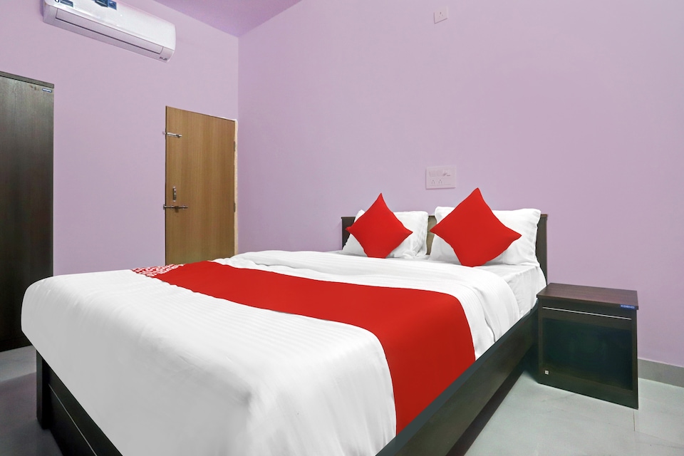 Flagship Hotel Bigboss, Hingna Road Nagpur, Nagpur