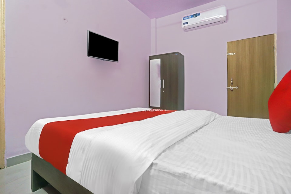 Flagship Hotel Bigboss, Hingna Road Nagpur, Nagpur