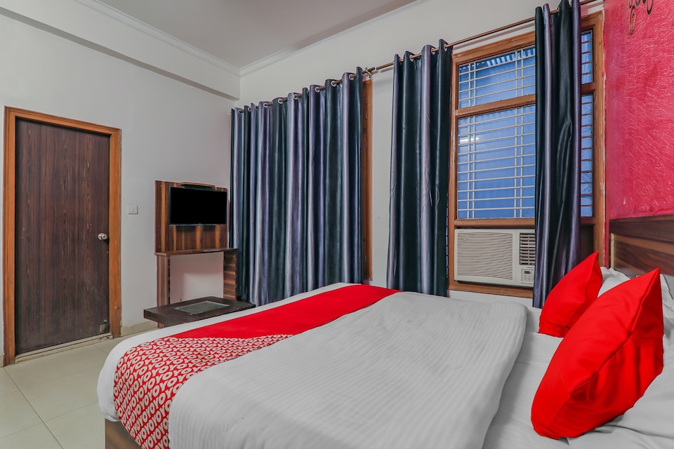 Flagship Hotel Vrtik Inn, Gomti Nagar Lucknow, Lucknow