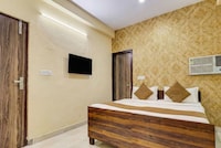 Super Collection O Green Park Residency 3