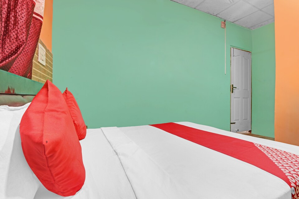 OYO 81535 Hotel Gold Platinium, Ghaziabad City, Ghaziabad