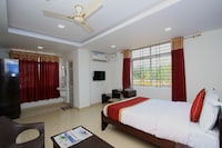 Hotel O Sri Sai Residency