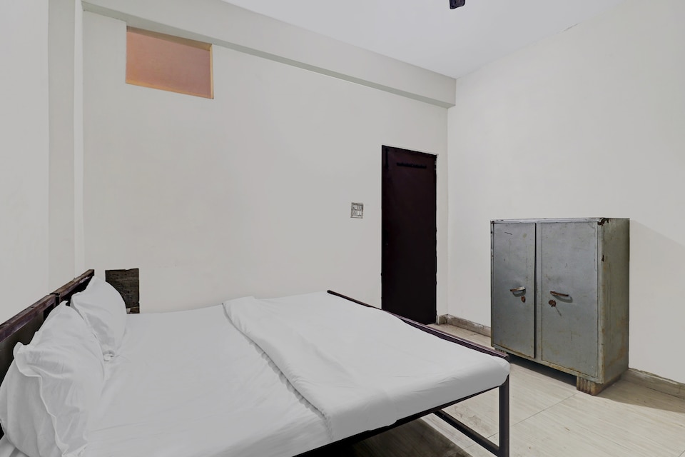 OYO Flagship 81542 HOTEL PRIME , Jhansi, Jhansi