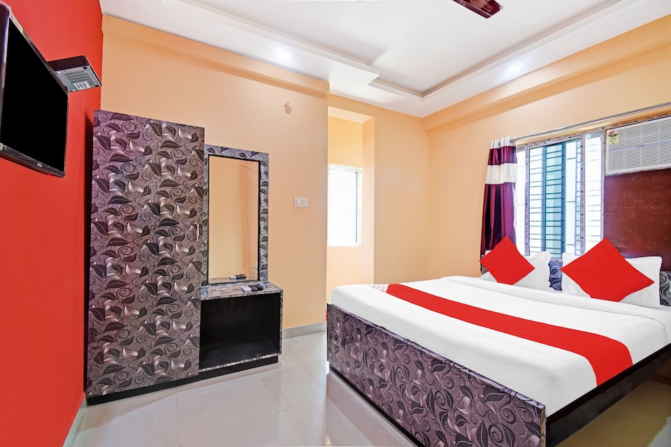 OYO Flagship 81584 Hotel Swagatam, VIP Road Kolkata, Kolkata