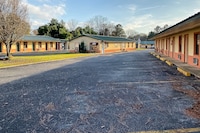 Hotel O Tallassee Hwy 14