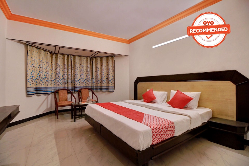 Collection O 81603 Hotel sapphire paradise, Ooty Coonoor Road, Ooty