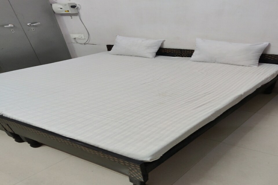 SPOT ON 81607 Hotel Khandelwal Heights, Mansarovar, Jaipur