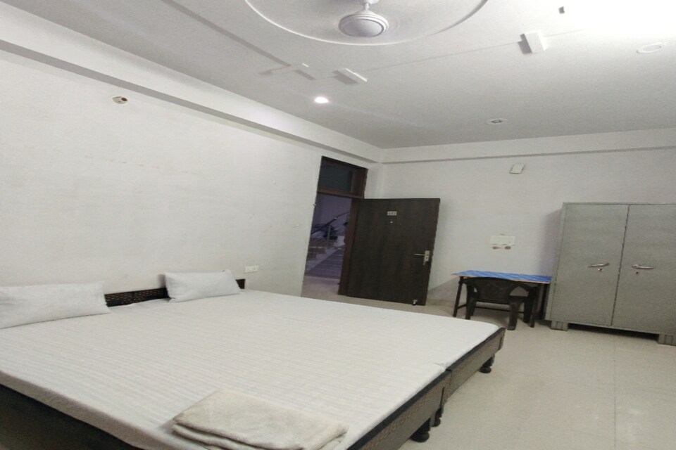 SPOT ON 81607 Hotel Khandelwal Heights, Mansarovar, Jaipur