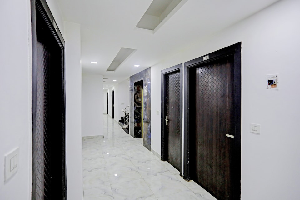 Hotel O Zion Plus, Airport Delhi, Delhi Transit