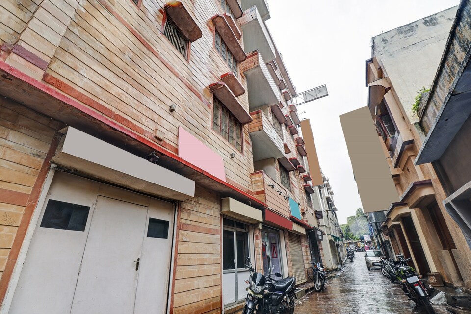 Capital O 81626 Hotel Mrignayani, Gwalior, Gwalior