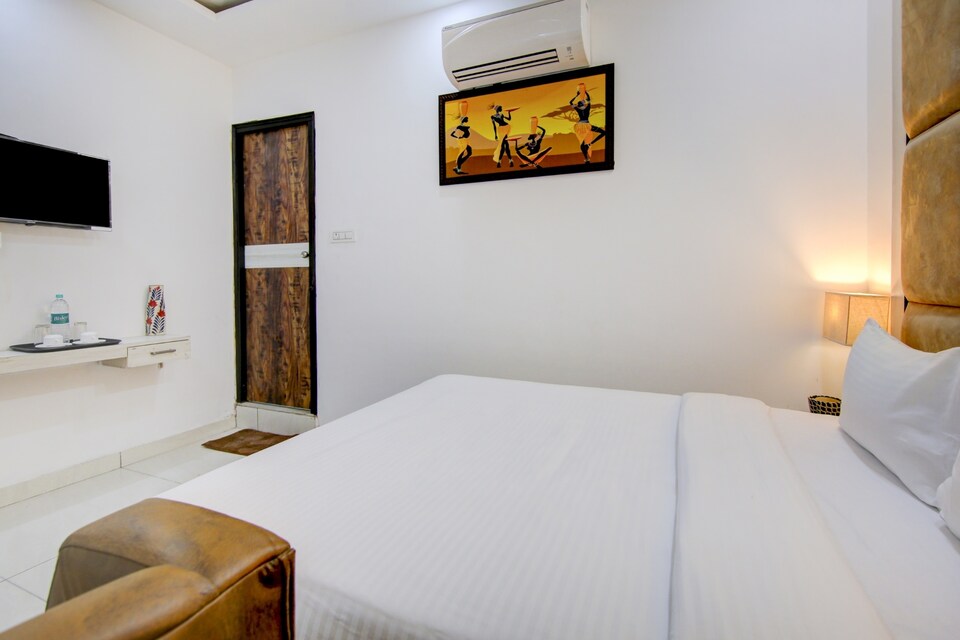 Collection O 81682 Vibes Inn, Rajpur Road Dehradun, Dehradun